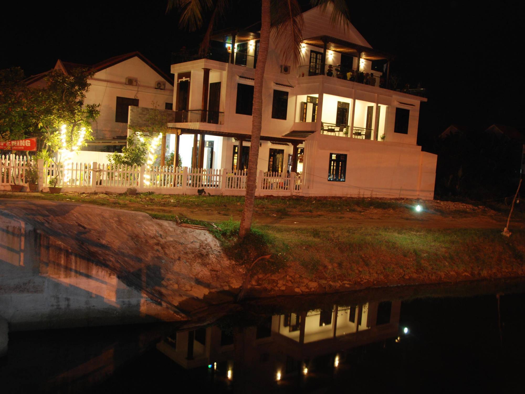 Azalea Homestay Hội An Extérieur photo